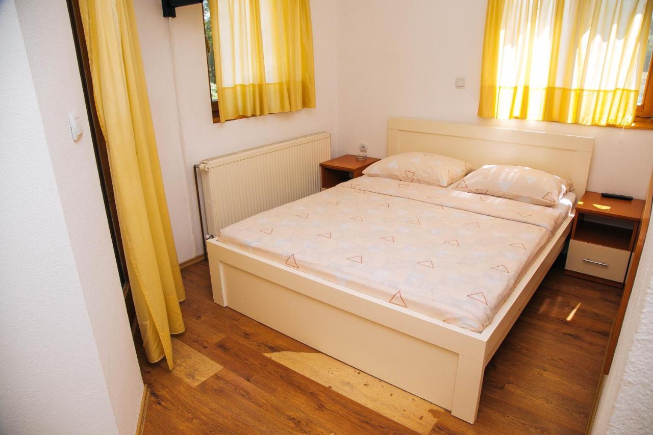 Jezero Laminci Bed and Breakfast Bosanska Gradiska Buitenkant foto