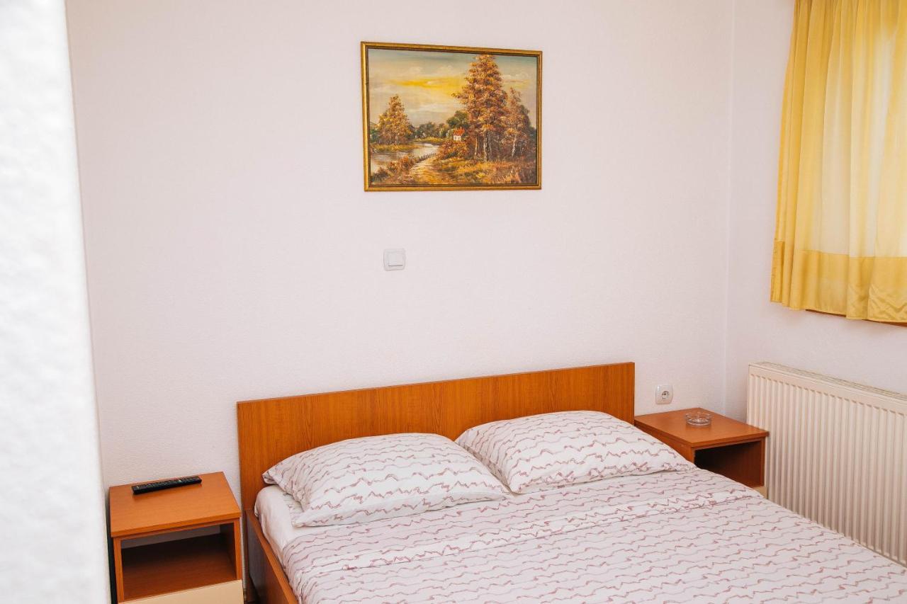 Jezero Laminci Bed and Breakfast Bosanska Gradiska Buitenkant foto